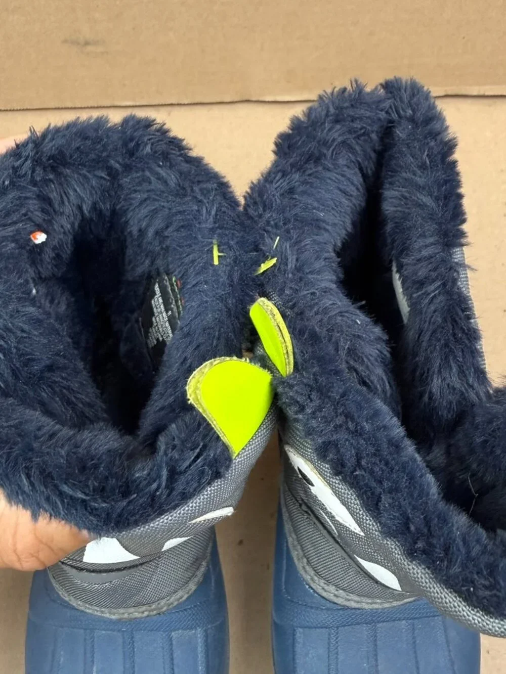 Cat & Jack Kids Boys Monster Winter Boots Size 11 Blue Faux Fur Lined